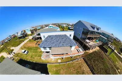 114 Sand Dune Court, Surfside Beach, TX 77541 - Photo 3