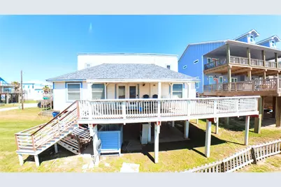 114 Sand Dune Court, Surfside Beach, TX 77541 - Photo 1