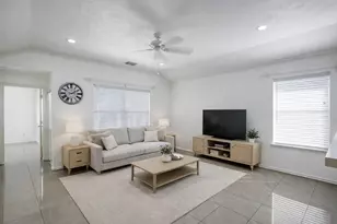 50 Thicket Grove Pl, Conroe, TX 77385 - Photo 13