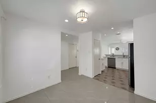 50 Thicket Grove Pl, Conroe, TX 77385 - Photo 7