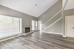 13855 Cherry Hollow Ln Ln, Houston, TX 77082 - Photo 19