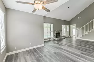 13855 Cherry Hollow Ln Ln, Houston, TX 77082 - Photo 23