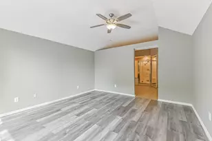 13855 Cherry Hollow Ln Ln, Houston, TX 77082 - Photo 25