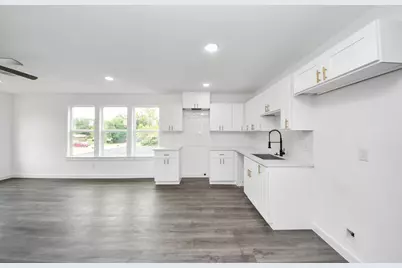 4702 Baton Rouge Street #A/B, Houston, TX 77028 - Photo 13