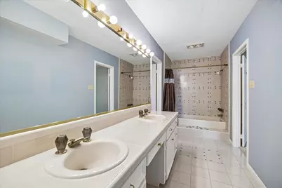 114 Lakeside Drive, Conroe, TX 77356 - Photo 25