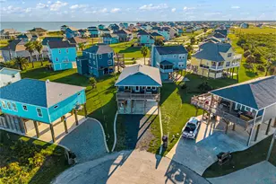 3260 Hidden Gold, Crystal Beach, TX 77650 - Photo 37