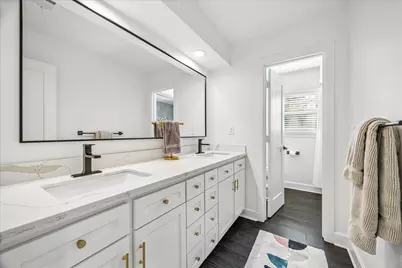 747 Thistlewood Drive, Houston, TX 77079 - Photo 23