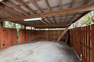 2890 W Lucas Dr, Beaumont, TX 77706 - Photo 31