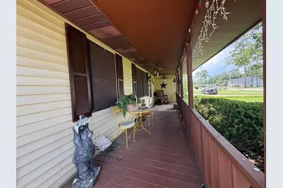 2890 W Lucas Drive, Beaumont, TX 77706 - Photo 5