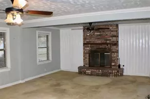 2890 W Lucas Dr, Beaumont, TX 77706 - Photo 7