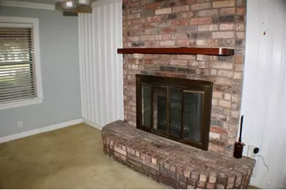 2890 W Lucas Drive, Beaumont, TX 77706 - Photo 11