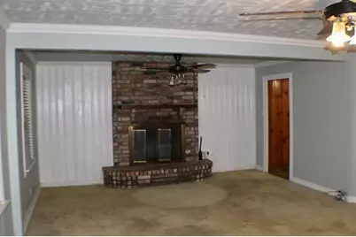 2890 W Lucas Drive, Beaumont, TX 77706 - Photo 9