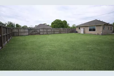 250 7th Street, Hempstead, TX 77445 - Photo 23