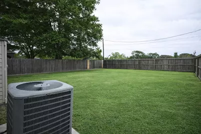 250 7th Street, Hempstead, TX 77445 - Photo 21