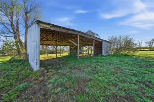 6623 County Rd 4, Damon, TX 77430 - Photo 39