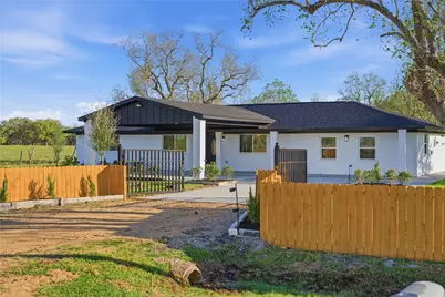 6623 County Road 4, Damon, TX 77430 - Photo 3