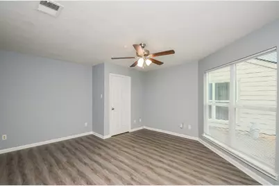 7703 Quail Meadow Drive, Houston, TX 77071 - Photo 7