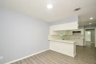 7703 Quail Meadow Dr, Houston, TX 77071 - Photo 25