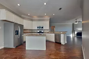 18522 Blanca Springs Court, Humble, TX 77346 - Photo 5