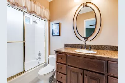 500 Thorn Wood Drive, Euless, TX 76039 - Photo 11