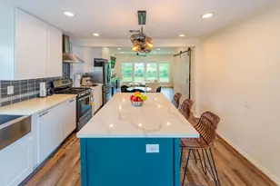 1607 W 22nd St, Houston, TX 77008 - Photo 9