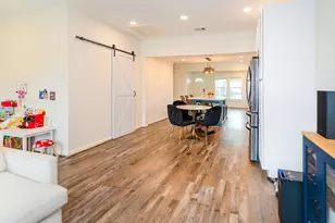1607 W 22nd St, Houston, TX 77008 - Photo 13