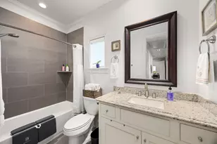 11 Robita St, Houston, TX 77019 - Photo 19