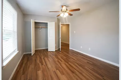 28714 Leon River Court, Spring, TX 77386 - Photo 17