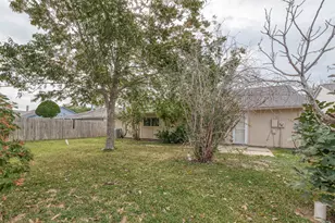 15934 Beechnut St, Houston, TX 77083 - Photo 47