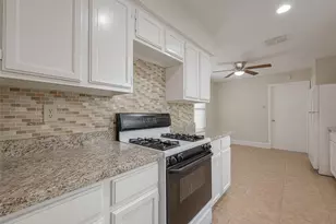 15934 Beechnut St, Houston, TX 77083 - Photo 11