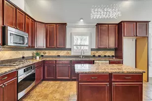 2109 Noblewood Ct, League City, TX 77573 - Photo 11