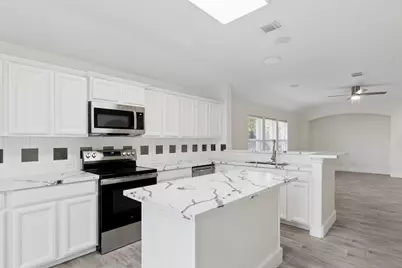 17910 Royal Gate Lane, Richmond, TX 77407 - Photo 9