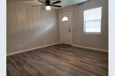 1503 Ryon Street #B, Houston, TX 77009 - Photo 5