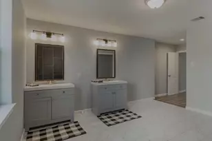 3925 McKinley St, Houston, TX 77051 - Photo 15