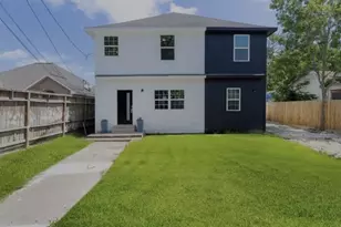 3925 McKinley St, Houston, TX 77051 - Photo 3