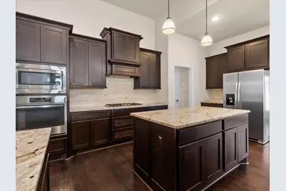 2524 Davis Prairie Lane, Friendswood, TX 77546 - Photo 9