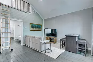 1040 Johnson Rd, Gilchrist, TX 77617 - Photo 19