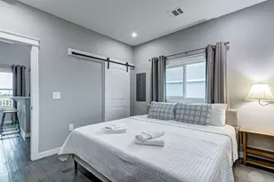 1040 Johnson Rd, Gilchrist, TX 77617 - Photo 31