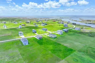 4015 Mitote Dr, Galveston, TX 77554 - Photo 7