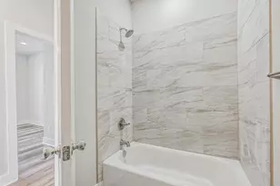 4015 Mitote Dr, Galveston, TX 77554 - Photo 23