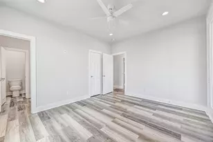 4015 Mitote Dr, Galveston, TX 77554 - Photo 7
