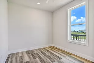 4015 Mitote Dr, Galveston, TX 77554 - Photo 39
