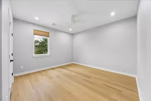 304 Hogan St, Houston, TX 77009 - Photo 23