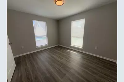 6915 1/2 Avenue L, Houston, TX 77011 - Photo 7