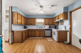 4027 Spring Branch Rd, Montgomery, TX 77316 - Photo 15