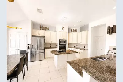 5507 Cranston Court, Sugar Land, TX 77479 - Photo 11