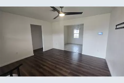 635 19th Street, Hempstead, TX 77445 - Photo 3