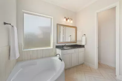 8111 Foster Gate Court, Richmond, TX 77407 - Photo 27