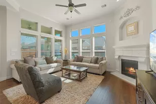 8111 Foster Gate Ct, Richmond, TX 77407 - Photo 11