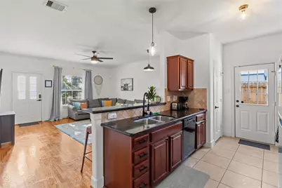 4505 Gano Street, Houston, TX 77009 - Photo 9